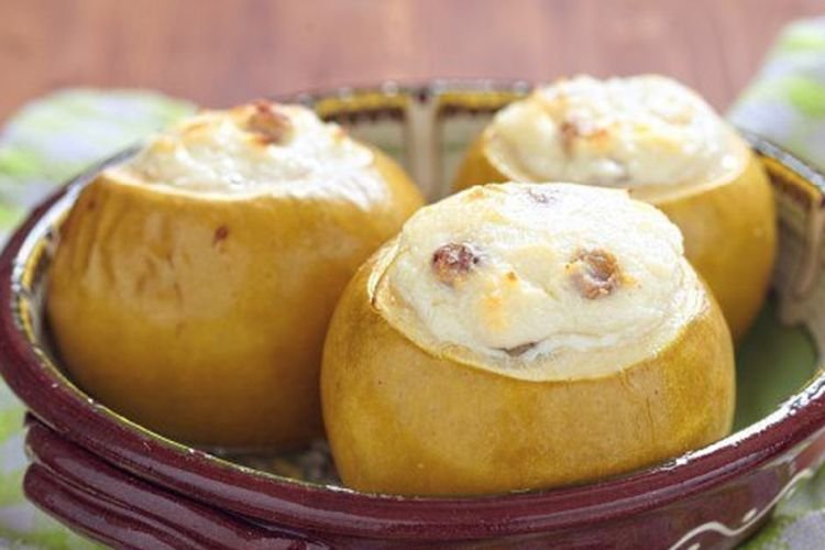 Fylte epler med cottage cheese og chia Fylte epler med cottage cheese og chia