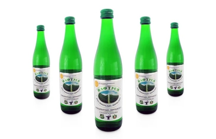 Минеральная вода при подагре: чем полезна, какую можно пить для лечения - список марок, а также, какие имеются противопоказания