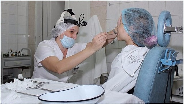 Аденоиды: причины, симптомы, лечение без операции